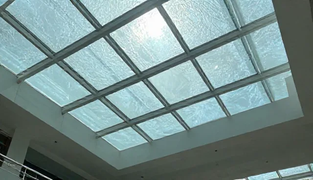 供求信息发布两种做法的比较及实际取舍